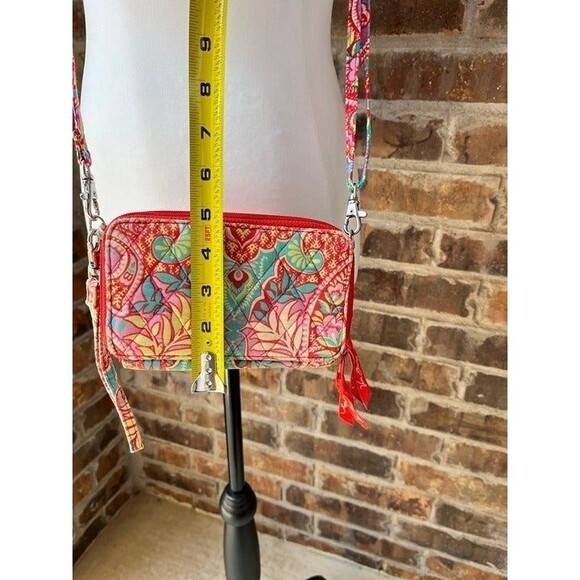 Vera Bradley Retired Print 2016 Paisley in Paradise  Crossbody wristlet - Picture 9 of 13